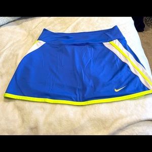 Nike tennis skirt
